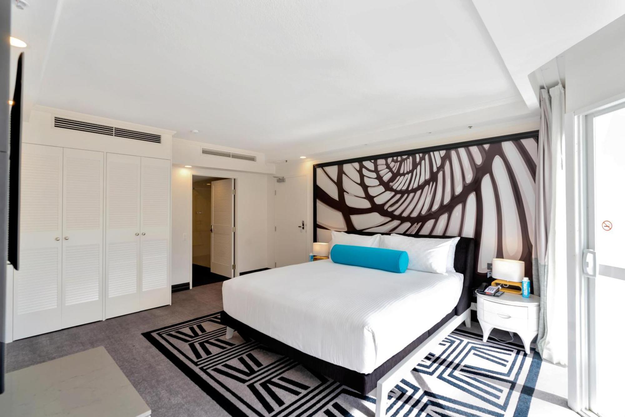 พูลแมน แคร์น อินเตอร์เนชั่นแนล Hotel แคนส์ ภายนอก รูปภาพ
